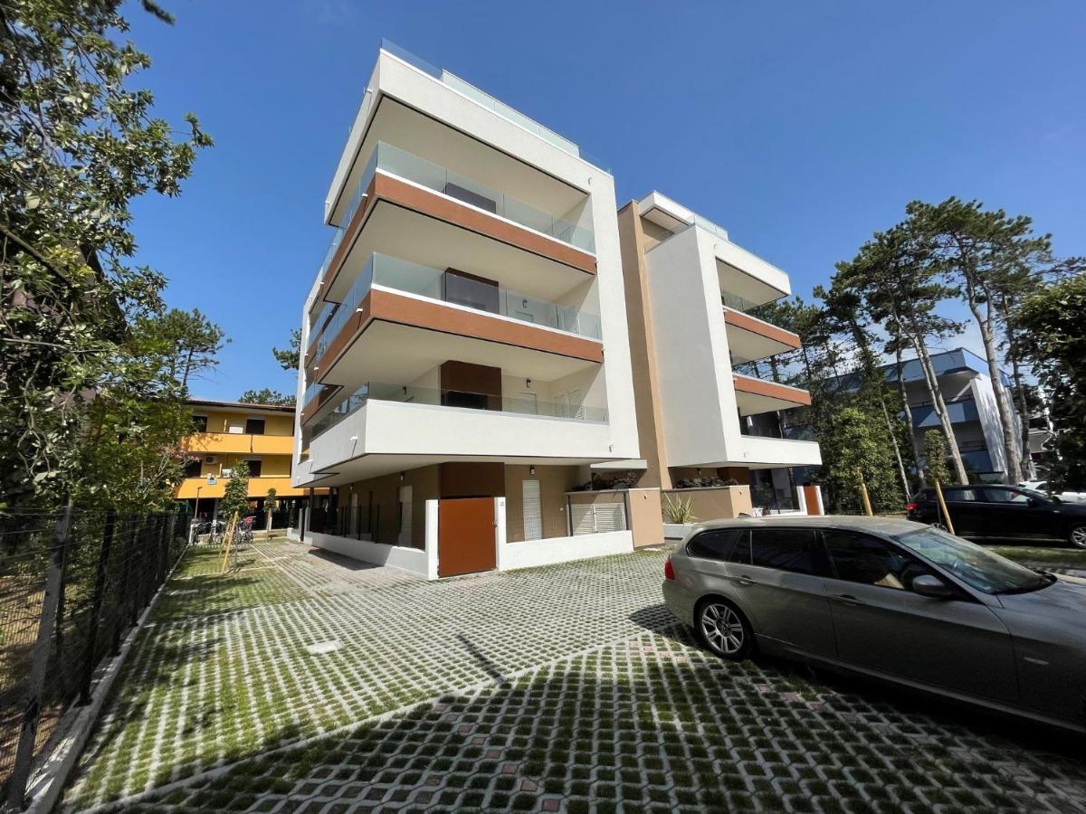 Iris Suite Bibione Exteriér fotografie